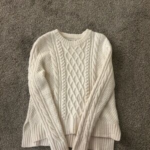 Abercrombie & Fitch Cream Cable Knit Sweater